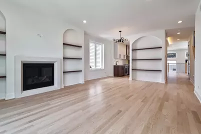 5355 N Melvina Avenue, Chicago, IL 60630 - Photo 13
