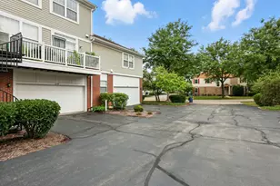 1270 Georgetown Way, Vernon Hills, IL 60061 - Photo 27