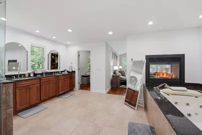 26792 W Lakeview Drive S, Lake Barrington, IL 60084 - Photo 23