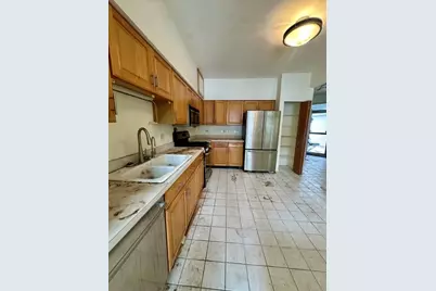 2267 Briar Court, Hoffman Estates, IL 60169 - Photo 5