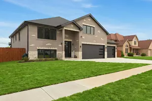7744 W 81st St, Bridgeview, IL 60455 - Photo 3