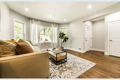 5625 N Menard Avenue, Chicago, IL 60646 - Photo 9
