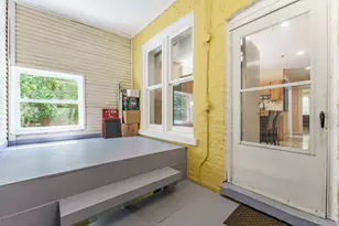 2133 S Trumbull Ave, Chicago, IL 60623 - Photo 17
