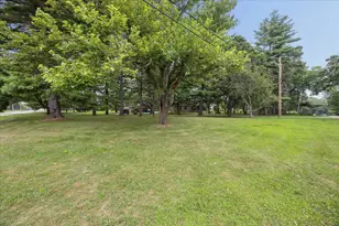 9048 Maple Ave, Burr Ridge, IL 60527 - Photo 13
