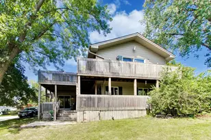 1005 Fern Ave, Saint Charles, IL 60174 - Photo 29