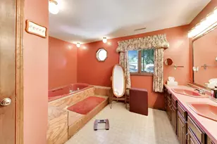 1005 Fern Ave, Saint Charles, IL 60174 - Photo 23