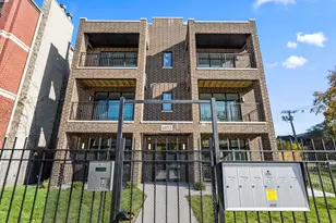 6453 S Ingleside Ave, Chicago, IL 60637 - Photo 1