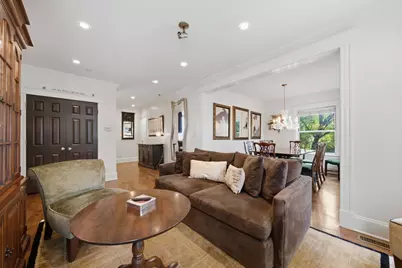 2583 W Montrose Avenue #1, Chicago, IL 60618 - Photo 5