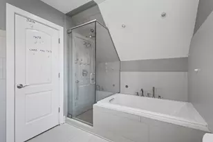 6133 N Lenox Ave, Chicago, IL 60646 - Photo 17