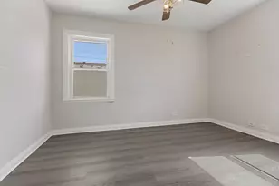 9515 S Woodlawn Ave, Chicago, IL 60628 - Photo 15