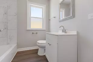 9515 S Woodlawn Ave, Chicago, IL 60628 - Photo 13