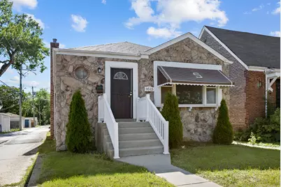 9515 S Woodlawn Avenue, Chicago, IL 60628 - Photo 3