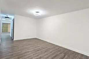 21764 Carol Ave, Sauk Village, IL 60411 - Photo 7