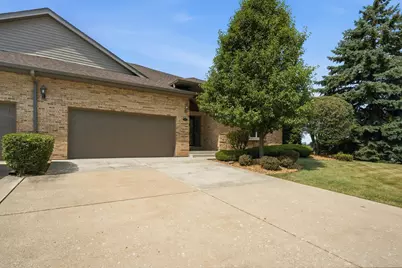 20700 Hunt Club Drive, Frankfort, IL 60423 - Photo 1