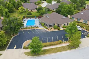 20700 Hunt Club Dr, Frankfort, IL 60423 - Photo 7