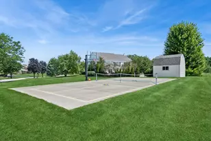 1574 Old Forge Rd, Bartlett, IL 60103 - Photo 35