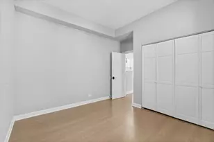 948 N Washtenaw Ave, Chicago, IL 60622 - Photo 11