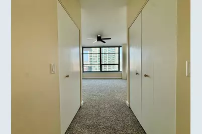 1600 S Prairie Avenue #1006, Chicago, IL 60616 - Photo 13