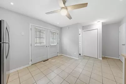 9155 S Cottage Grove Avenue #B, Chicago, IL 60619 - Photo 11