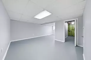 9155 S Cottage Grove Ave, Chicago, IL 60619 - Photo 23