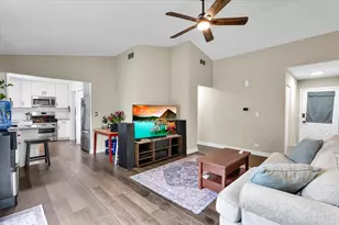 2615 Wheatfield Ct, Aurora, IL 60502 - Photo 9