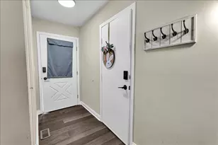 2615 Wheatfield Ct, Aurora, IL 60502 - Photo 5