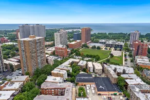 841 W Belle Plaine Ave, Chicago, IL 60613 - Photo 5