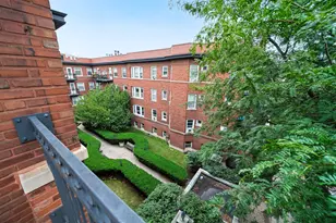 841 W Belle Plaine Ave, Chicago, IL 60613 - Photo 19