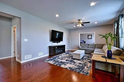 1128 Kingsmill Drive, Algonquin, IL 60102 - Photo 19