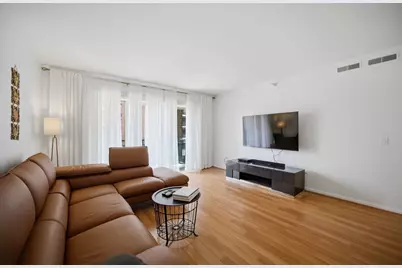 750 Pearson Street #302, Des Plaines, IL 60016 - Photo 5