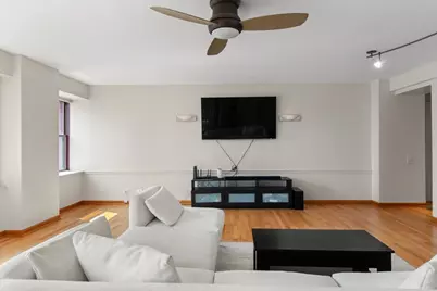 40 E 9th Street #1205, Chicago, IL 60605 - Photo 7