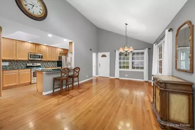 34439 N Hickory Lane, Round Lake, IL 60073 - Photo 7