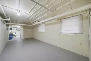 1451 W Berwyn Ave, Chicago, IL 60640 - Photo 39