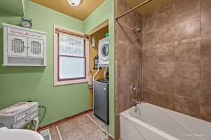 749 Cynthia Dr, Lake Holiday, IL 60548 - Photo 29