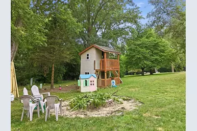 118 NE Valhalla Drive, Poplar Grove, IL 61065 - Photo 9