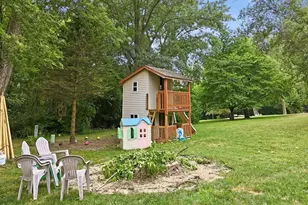 118 NE Valhalla Dr, Poplar Grove, IL 61065 - Photo 9