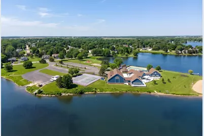 118 NE Valhalla Drive, Poplar Grove, IL 61065 - Photo 35