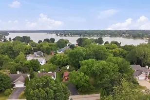 118 NE Valhalla Dr, Poplar Grove, IL 61065 - Photo 37