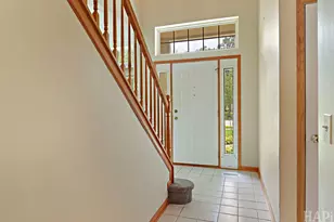 1091 S Normandy Rd, Waukegan, IL 60085 - Photo 3