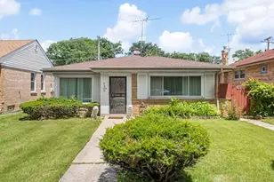 6209 N Caldwell Ave, Chicago, IL 60646 - Photo 1