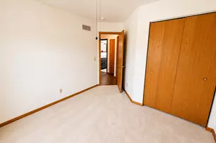 107 King Henry Rd, Poplar Grove, IL 61065 - Photo 17