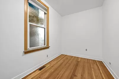 3650 W Oakdale Avenue, Chicago, IL 60618 - Photo 21