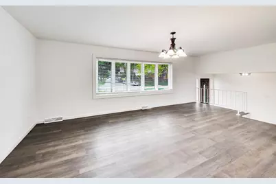 10128 Parke Avenue, Oak Lawn, IL 60453 - Photo 5