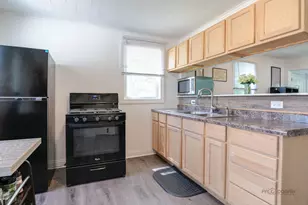 42360 N Willow St, Antioch, IL 60002 - Photo 13