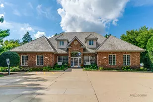 1017 W Park Ave, Libertyville, IL 60048 - Photo 1