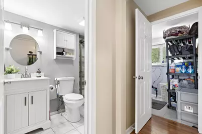 5701 Bedford Court, Hanover Park, IL 60133 - Photo 19