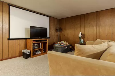 2212 Silverthorn Drive, Rockford, IL 61107 - Photo 35