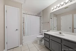 306 Conley Dr, Elburn, IL 60119 - Photo 15