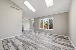 306 Conley Dr, Elburn, IL 60119 - Photo 5