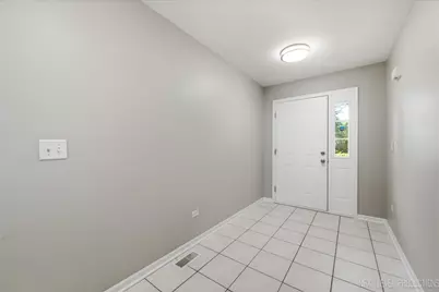 306 Conley Drive, Elburn, IL 60119 - Photo 3